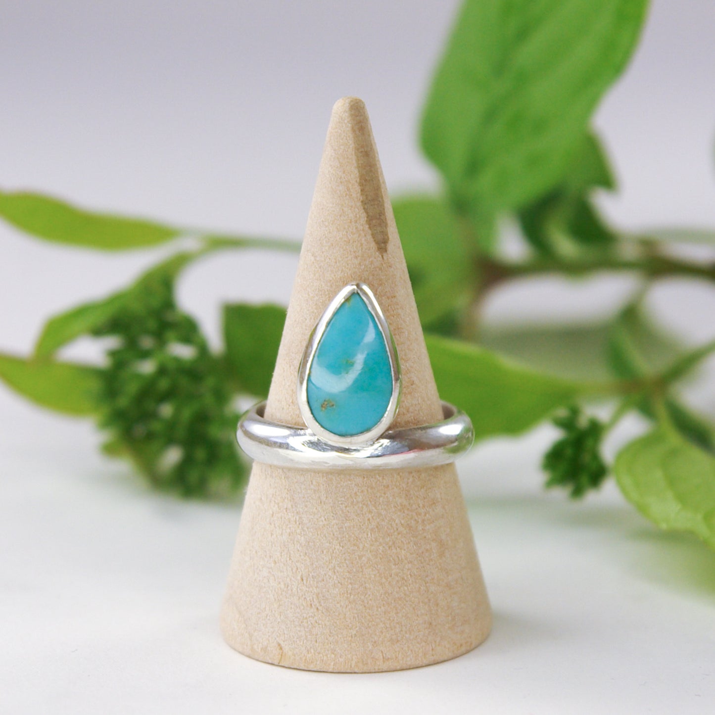 Bague en argent 925 et turquoise poire taille 55FR