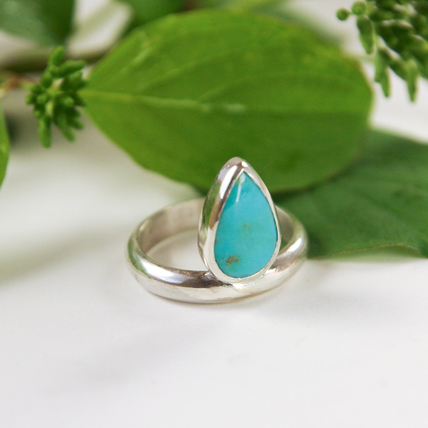 Bague en argent 925 et turquoise poire taille 55FR