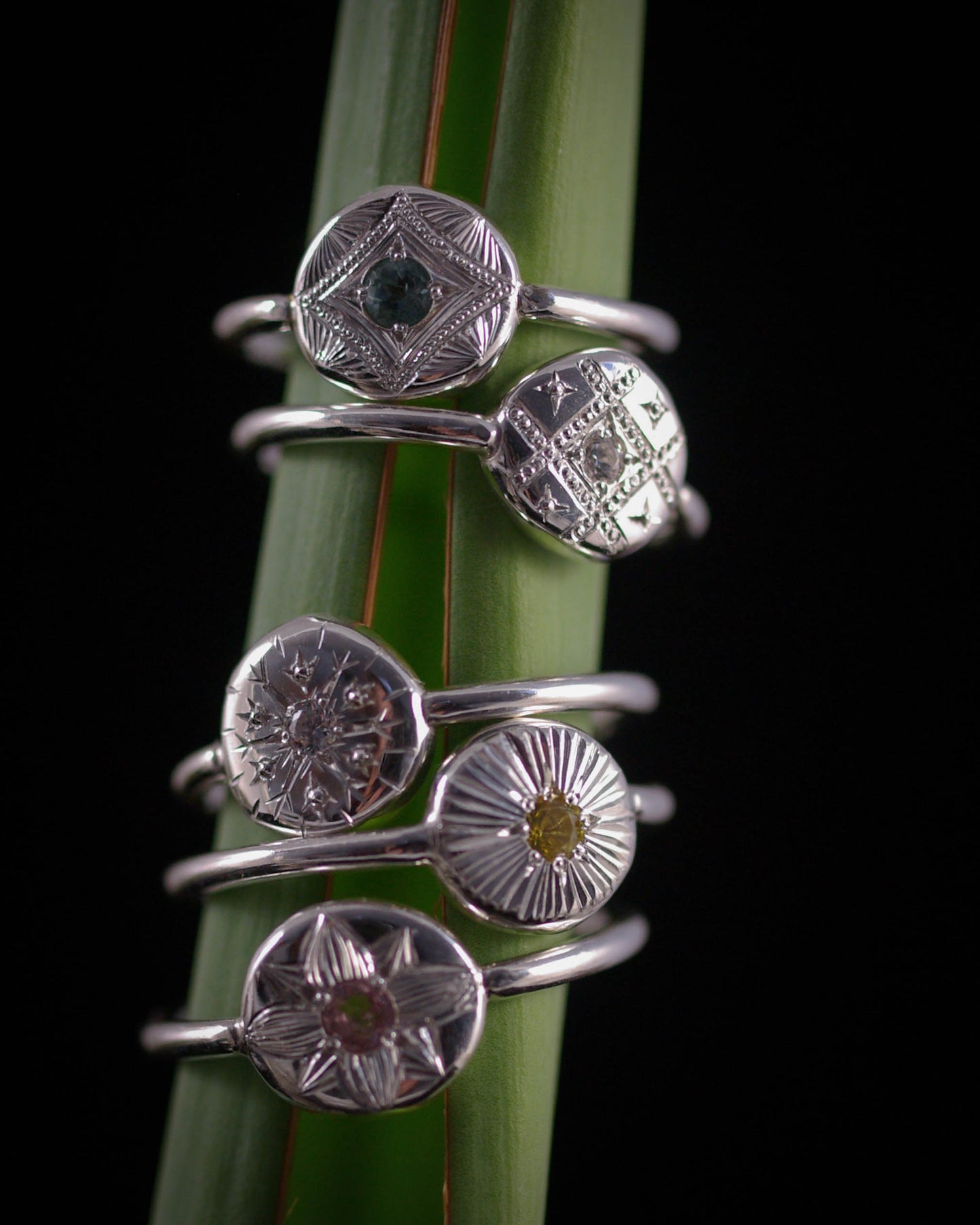 Bague Gravée en Argent et Oxyde de Zirconium – Motif Flocon 49 1/2FR