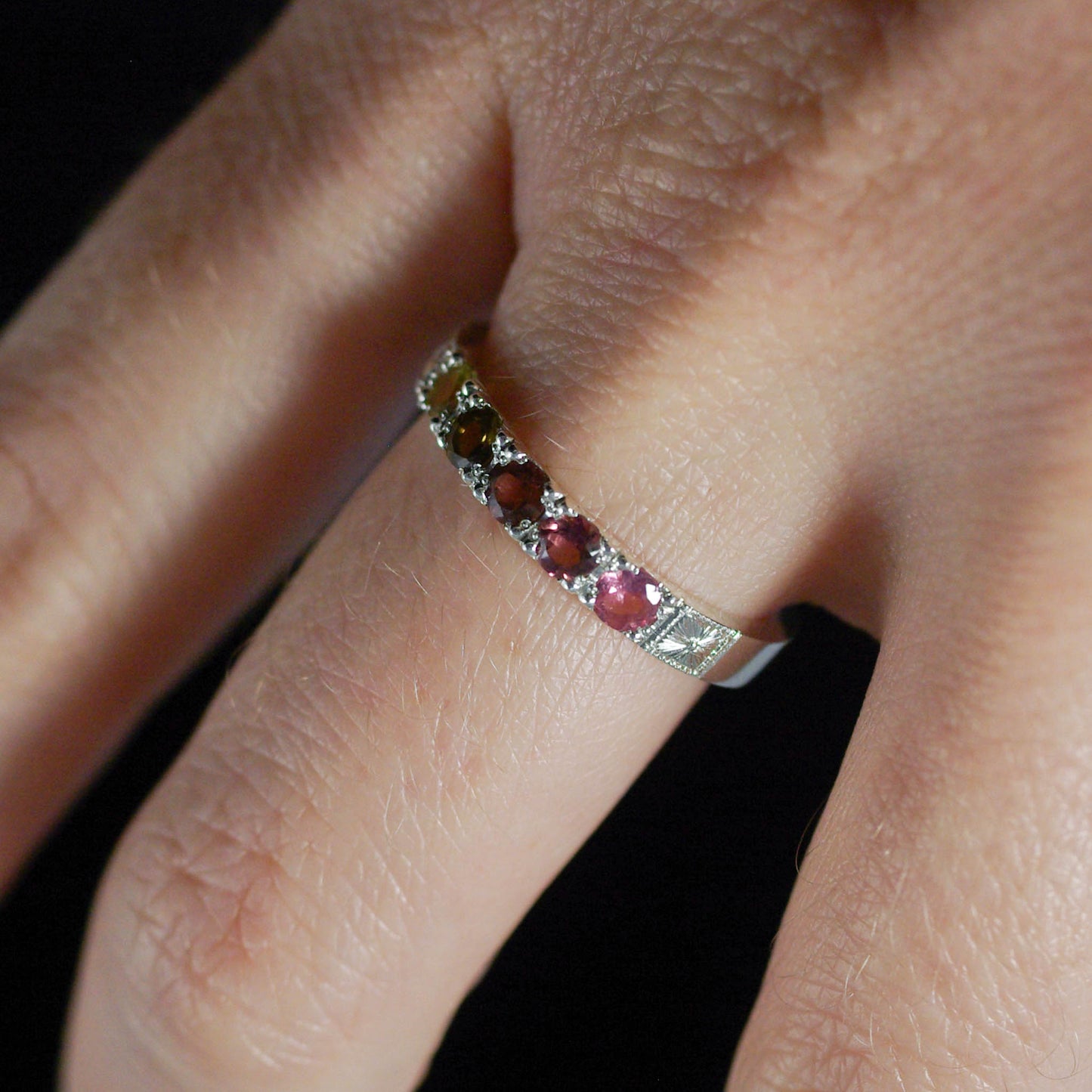 Bague en argent gravé et Tourmalines Éclat d’Aurore - Fabriquée uniquement sur mesure