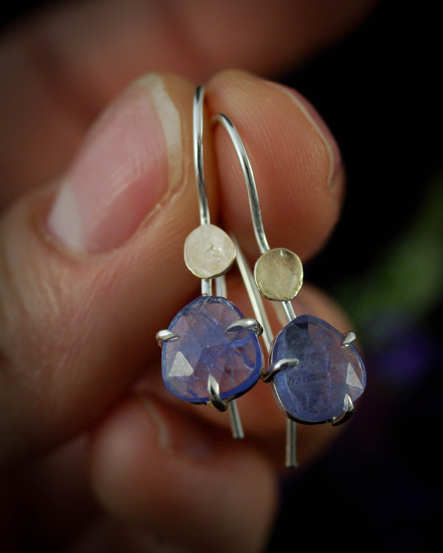 Boucles d’oreilles tanzanites et or 585, mini-collection Violet