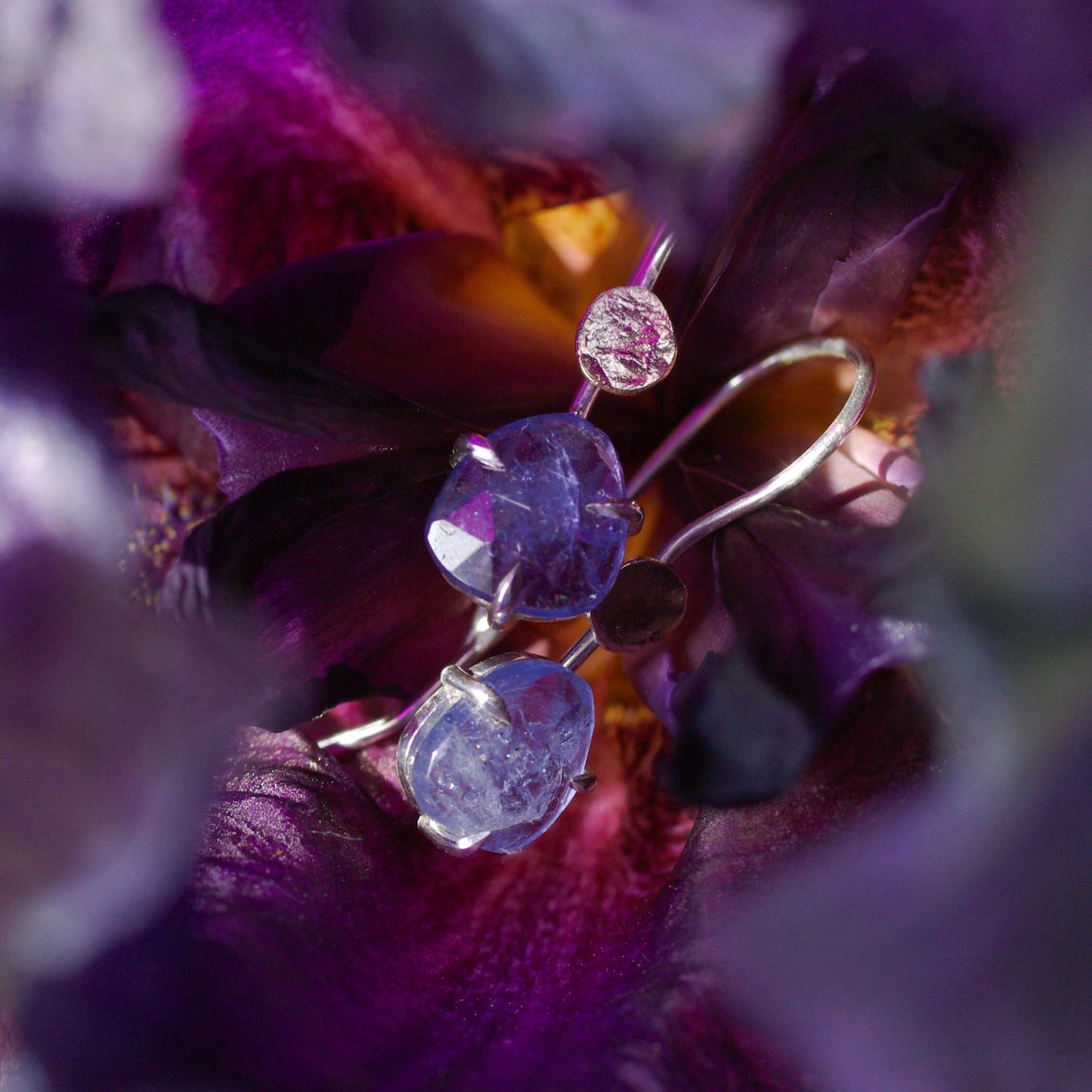 Boucles d’oreilles tanzanites et or 585, mini-collection Violet