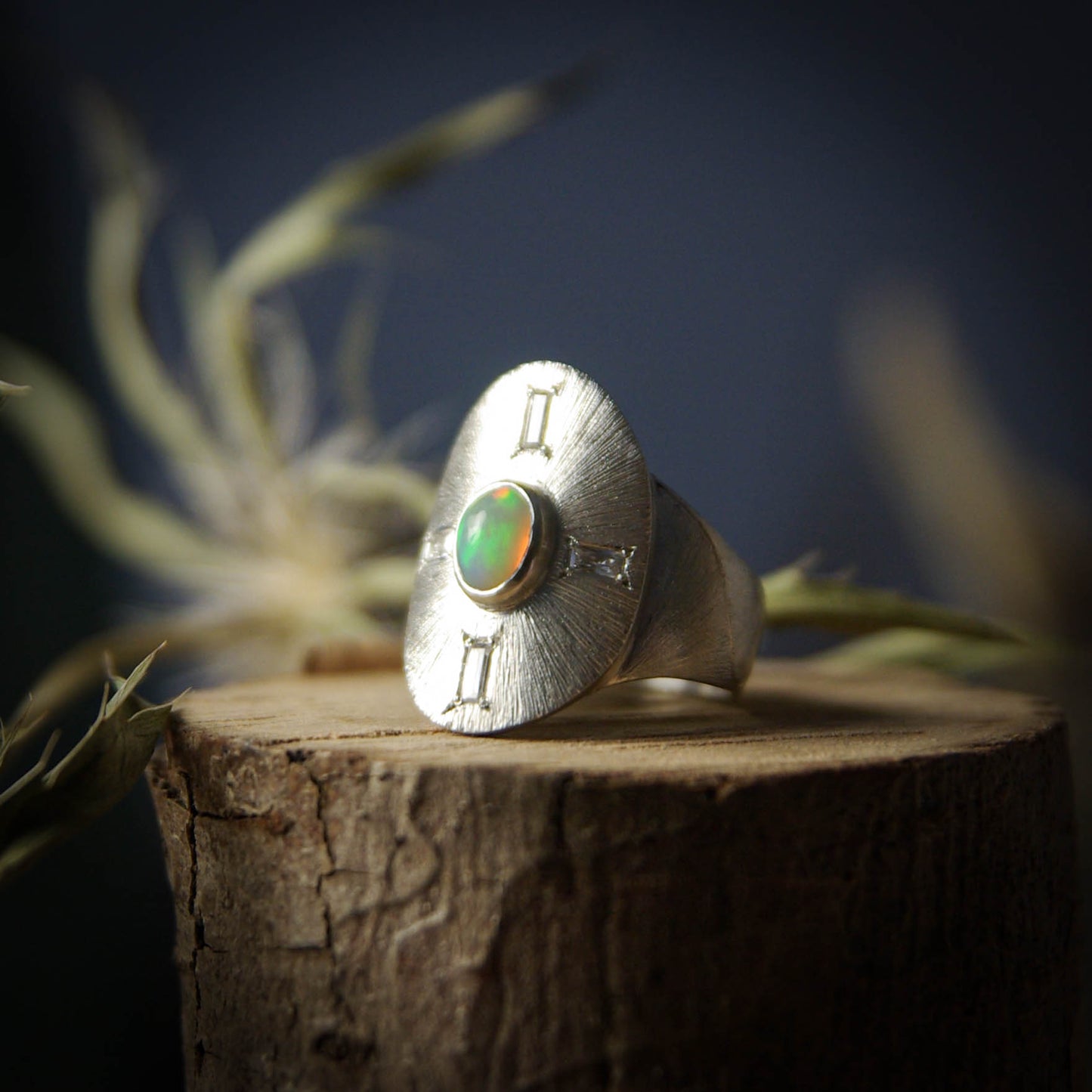 Bague "Cosmos" en argent 925 avec opale et oxydes de zirconium - Taille FR55 1/2