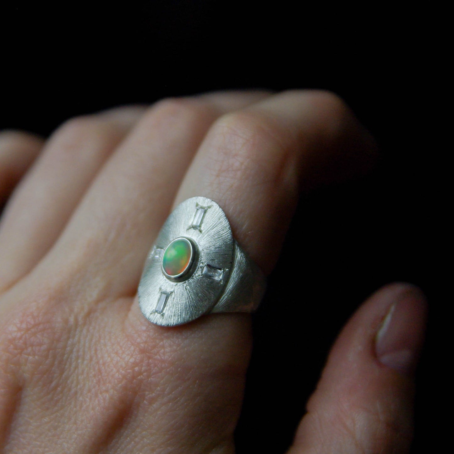 Bague "Cosmos" en argent 925 avec opale et oxydes de zirconium - Taille FR55 1/2