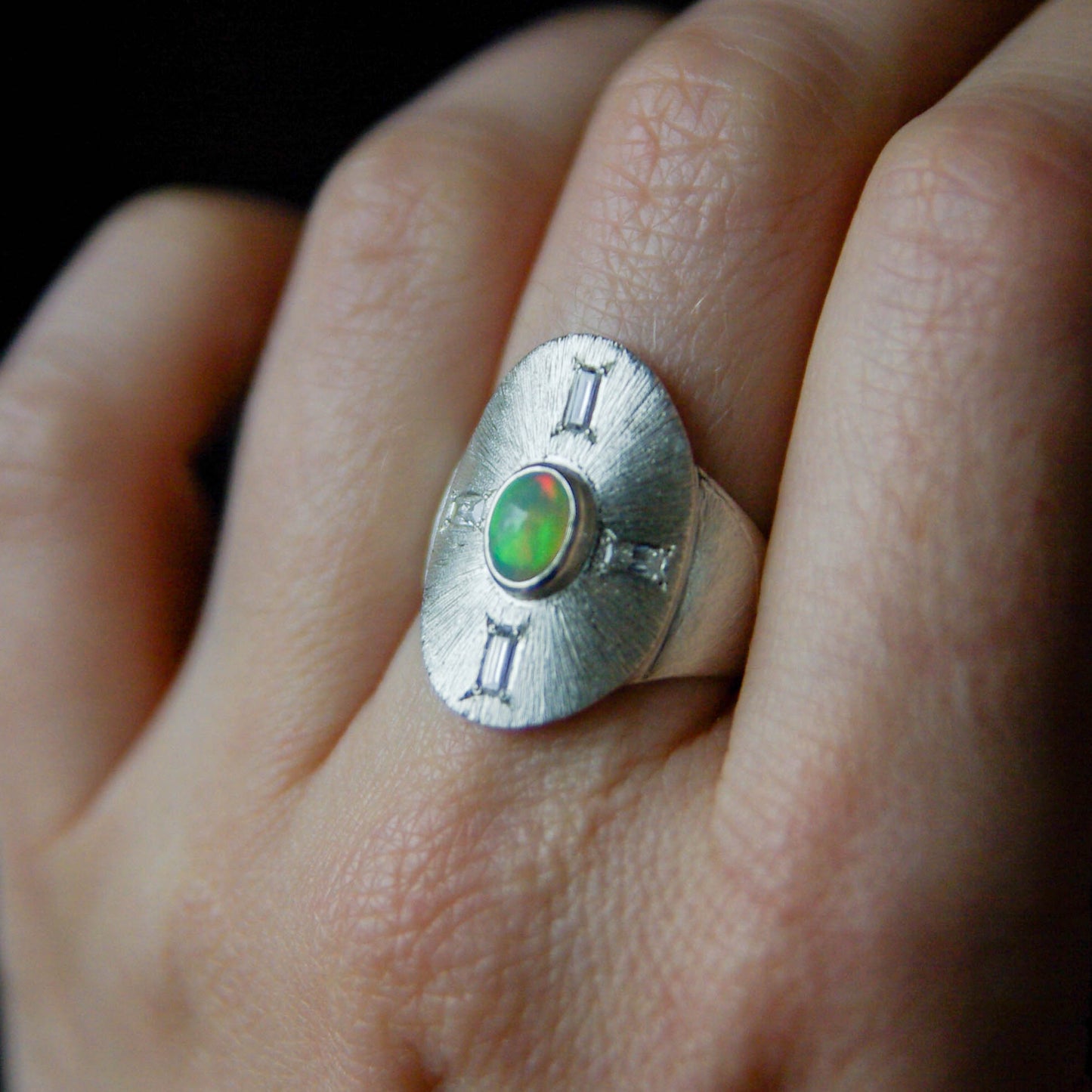 Bague "Cosmos" en argent 925 avec opale et oxydes de zirconium - Taille FR55 1/2