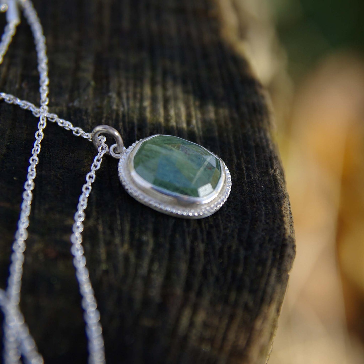 Mini-collection Eden, Pendentif en Argent 925 avec Cyanite verte