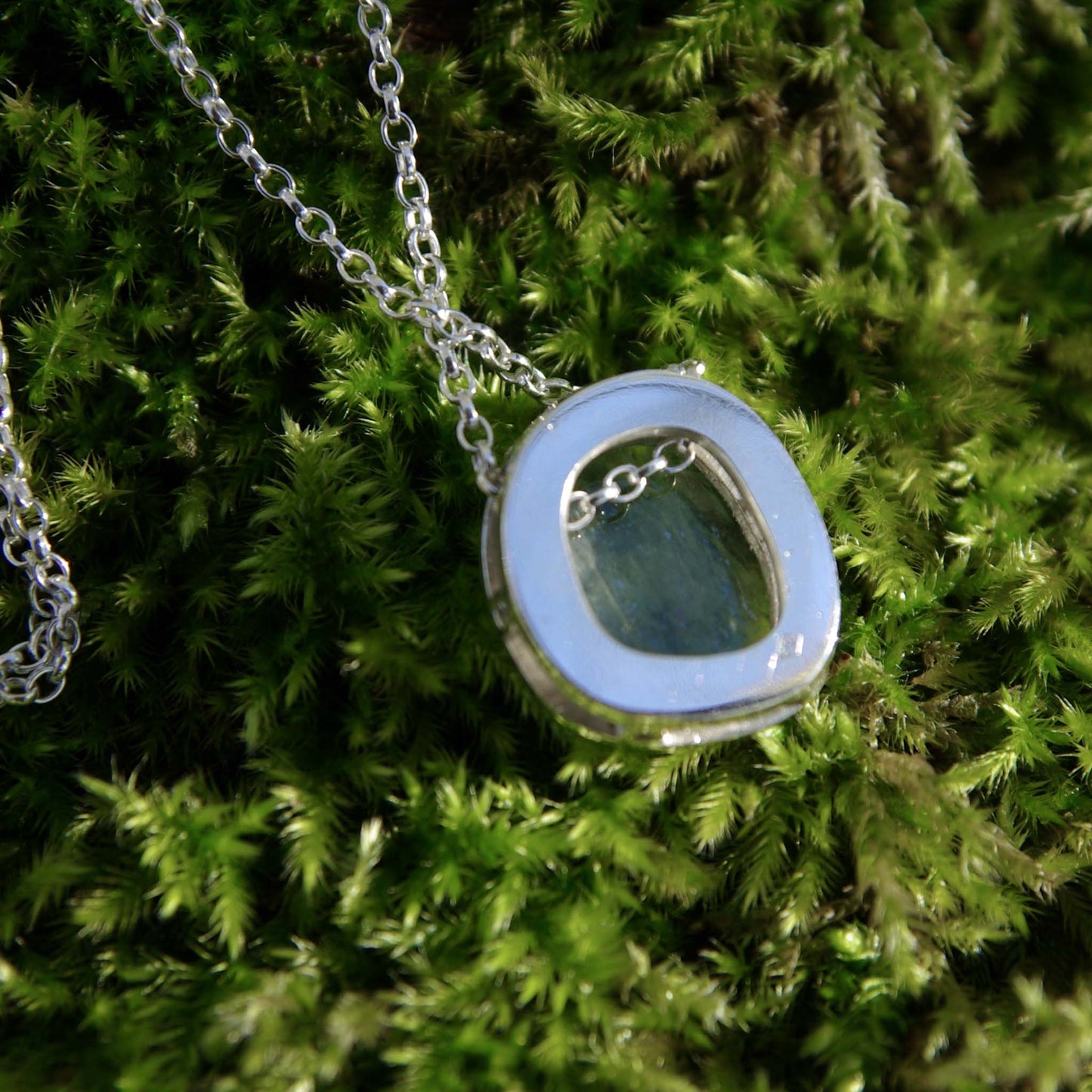 Mini-collection Eden, Pendentif en Argent 925 avec Cyanite verte et oxydes de zirconium
