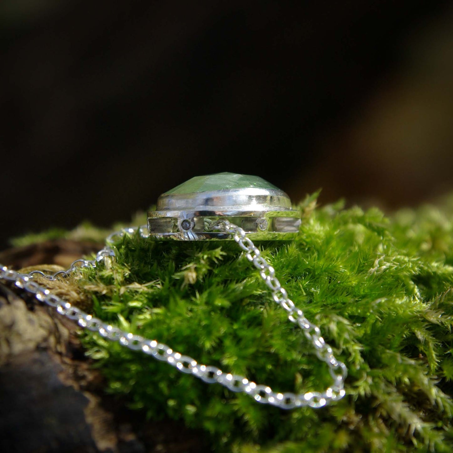Mini-collection Eden, Pendentif en Argent 925 avec Cyanite verte et oxydes de zirconium