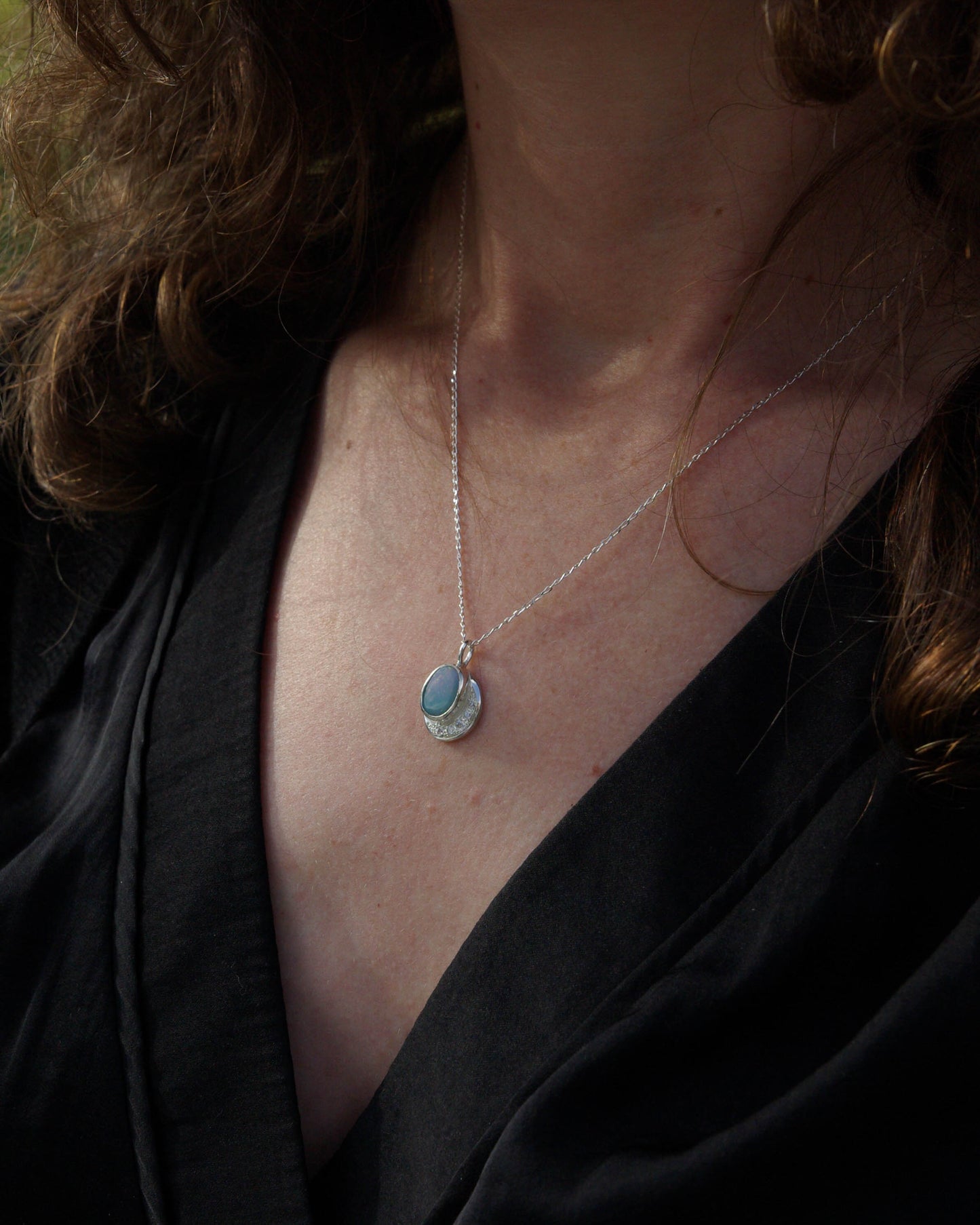 Pendentif Argent 925 Opale Bleu-Gris Zirconiums – Luminescences