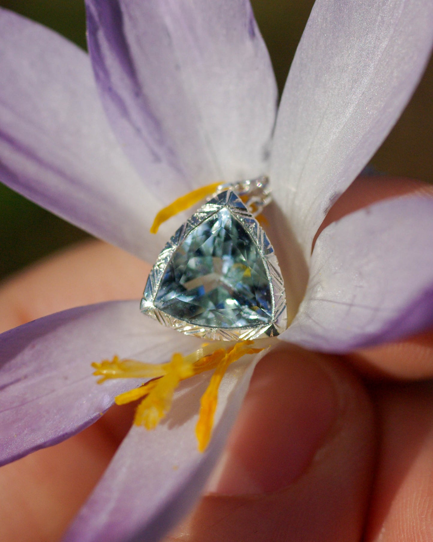 Pendentif Aigue-marine Trillion – Argent Gravé