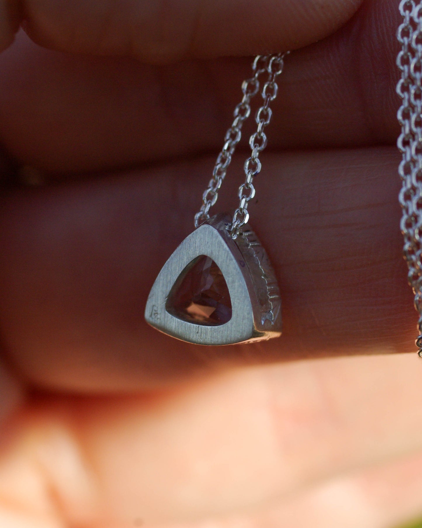 Pendentif Aigue-marine Trillion – Argent Gravé