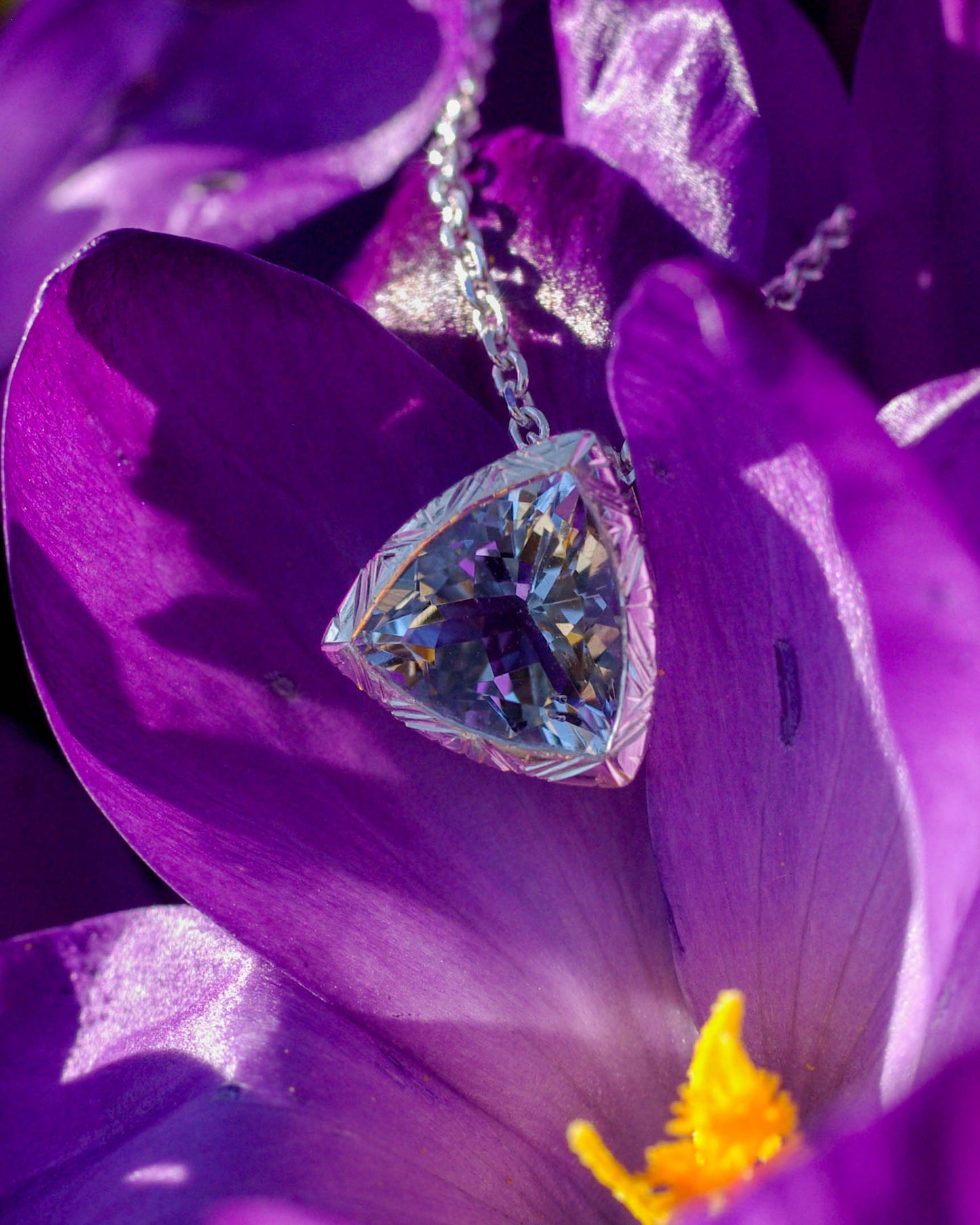 Pendentif Aigue-marine Trillion – Argent Gravé