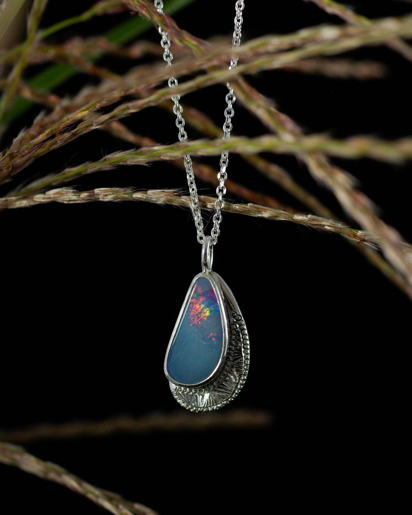 Pendentif Argent 925 Opale Multicolore Gravé – Luminescences