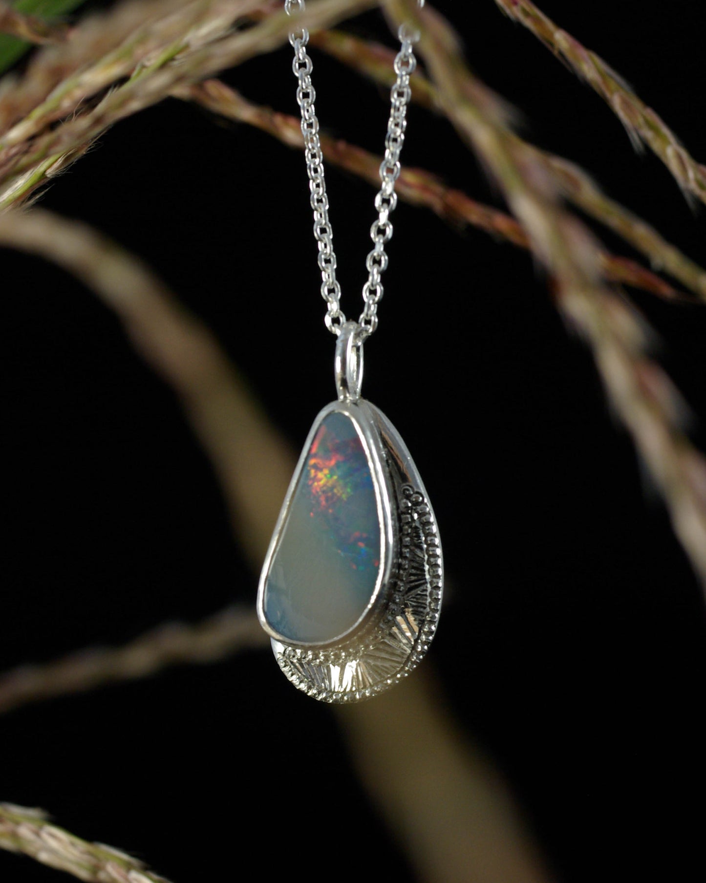Pendentif Argent 925 Opale Multicolore Gravé – Luminescences