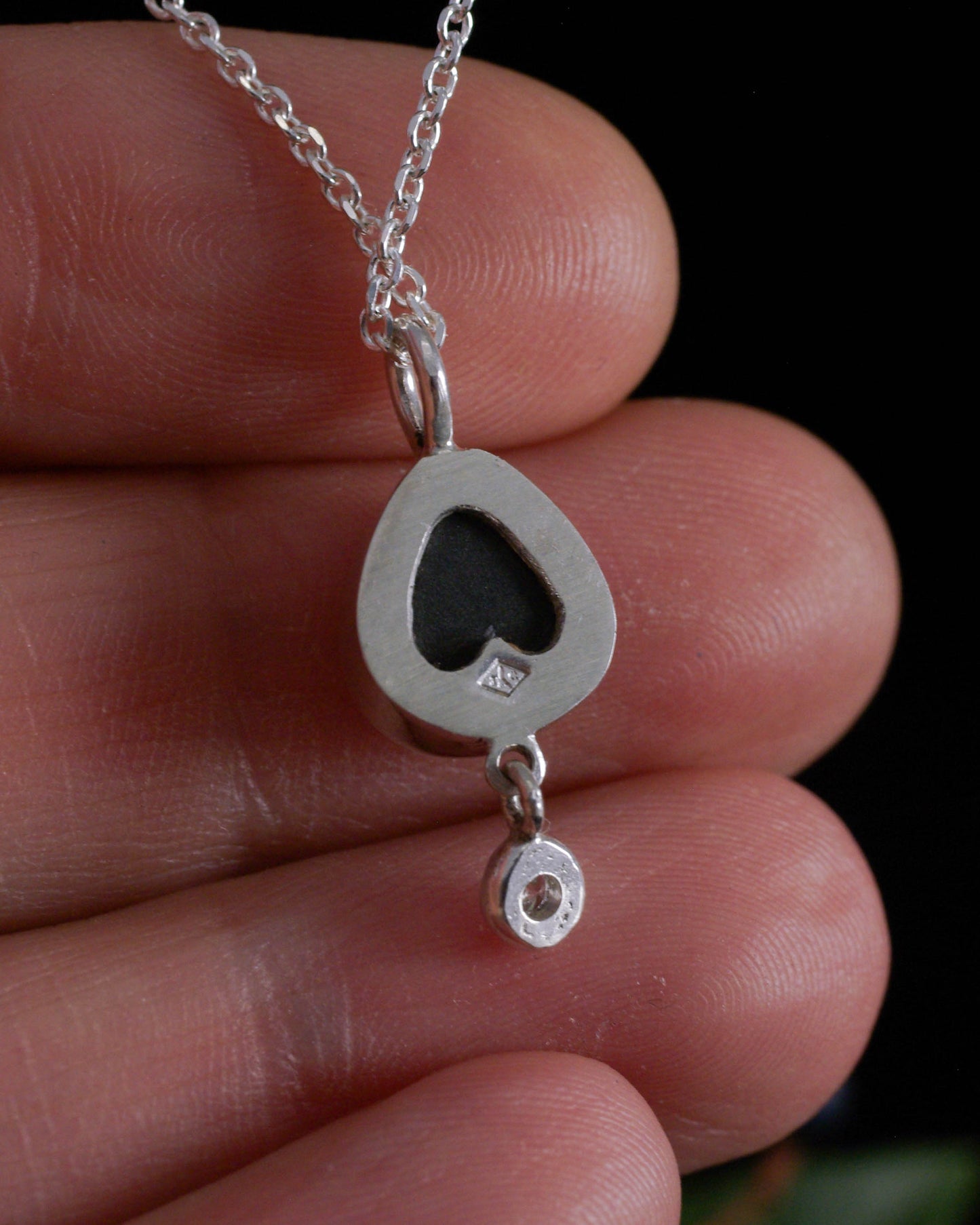 Pendentif avec Opale d'Australie bleu ciel en argent 925 – Luminescences