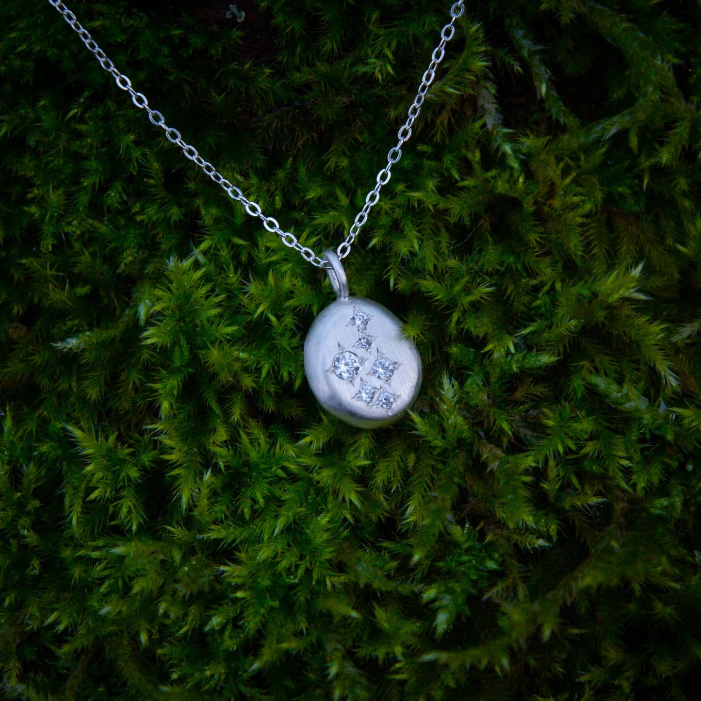 Les uniques, petits pendentifs en argent 925
