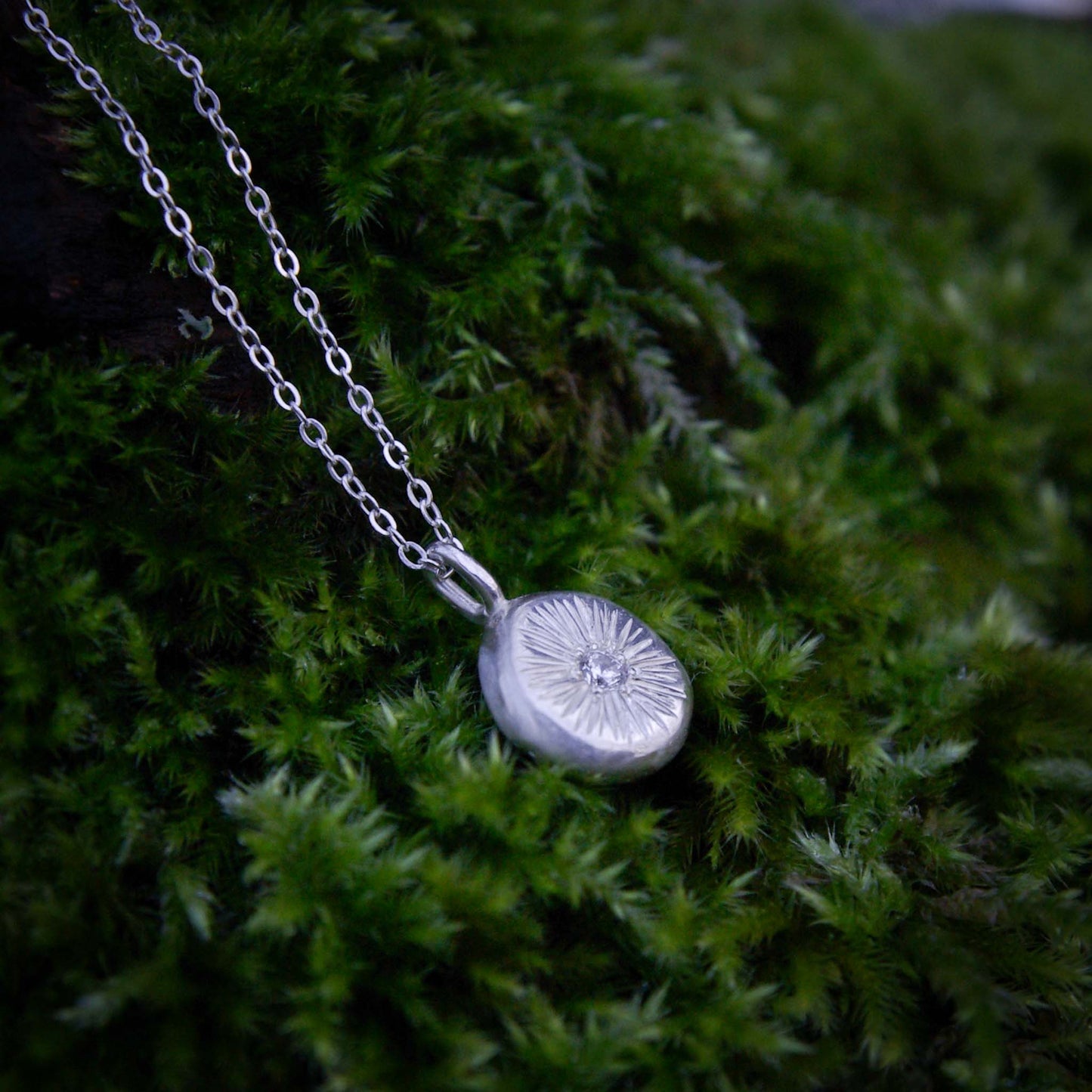 Les uniques, petits pendentifs en argent 925