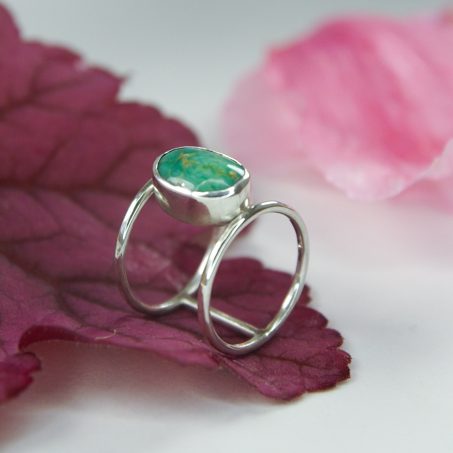 Bague en argent double-anneau et turquoise verte, taille 53FR