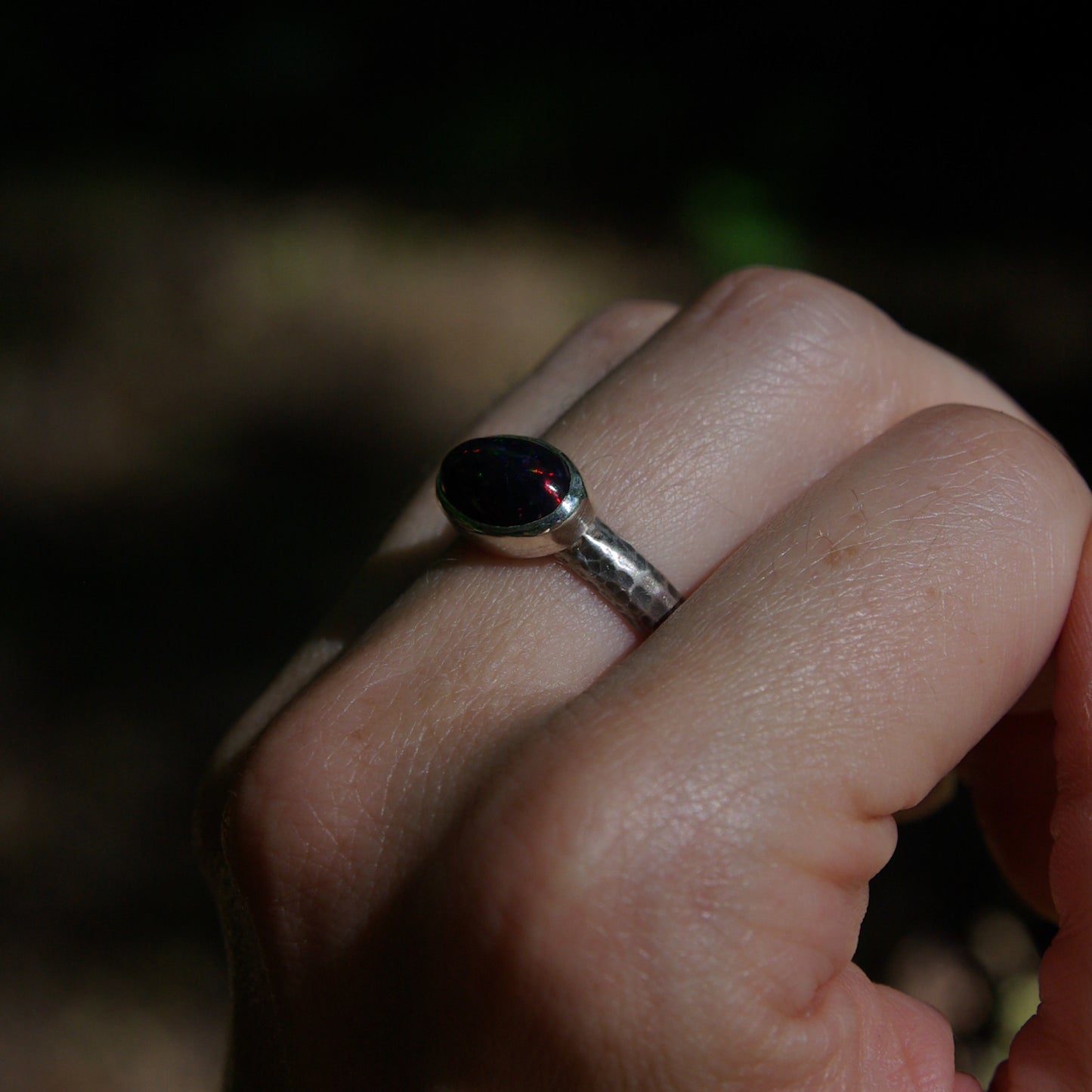 Artemis, bague en argent et opale fumée taille 53 1/2 FR
