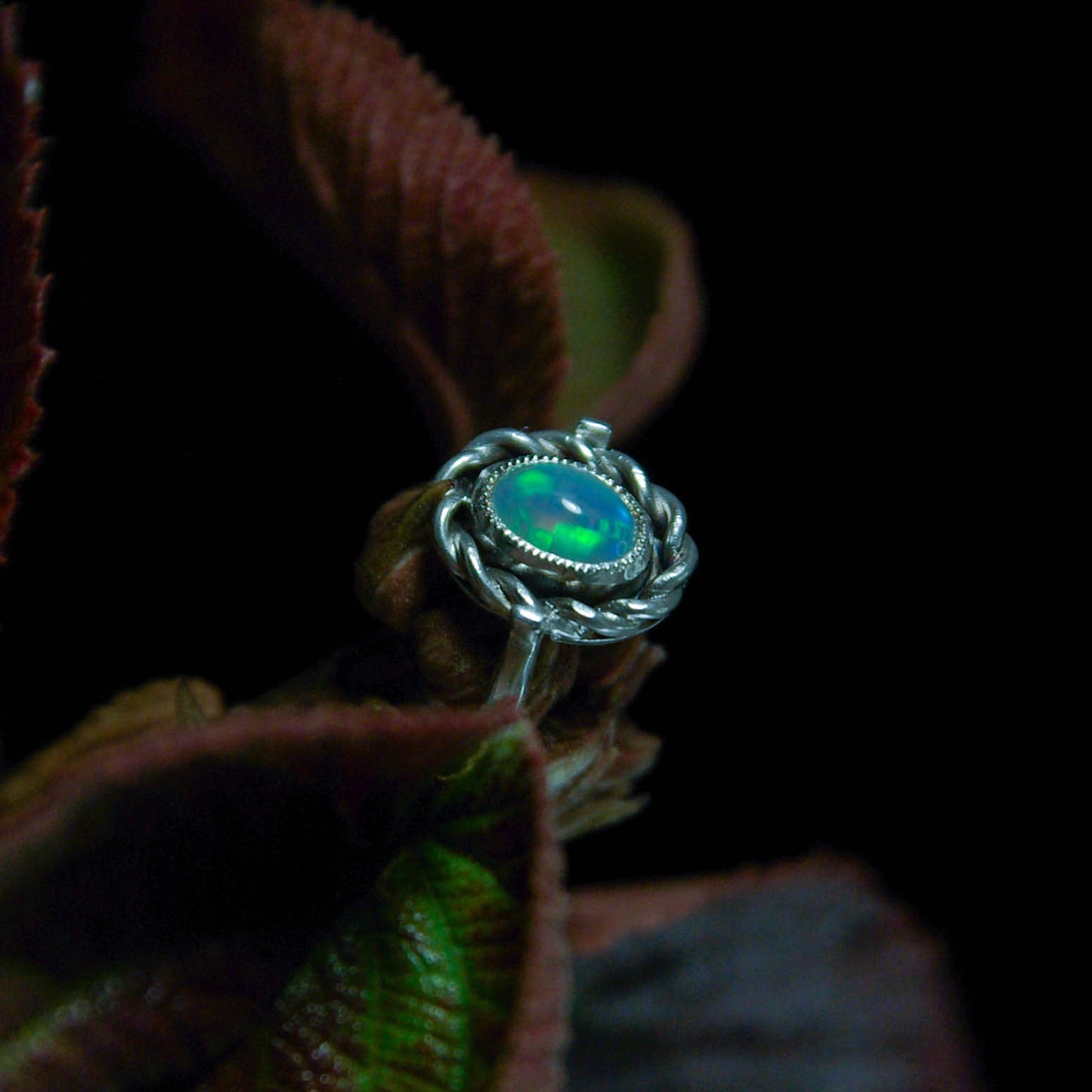 Bague en Argent Opale Torsadée taille 51 FR- Position Verticale