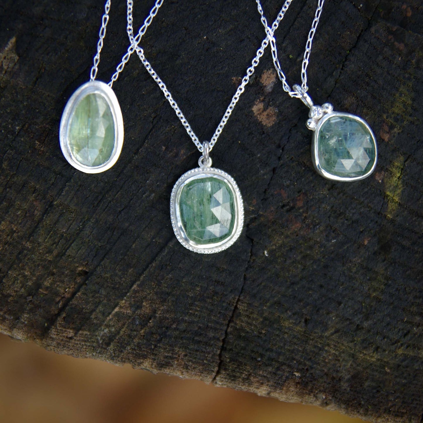 Mini-collection Eden, Pendentif en Argent 925 avec Cyanite verte