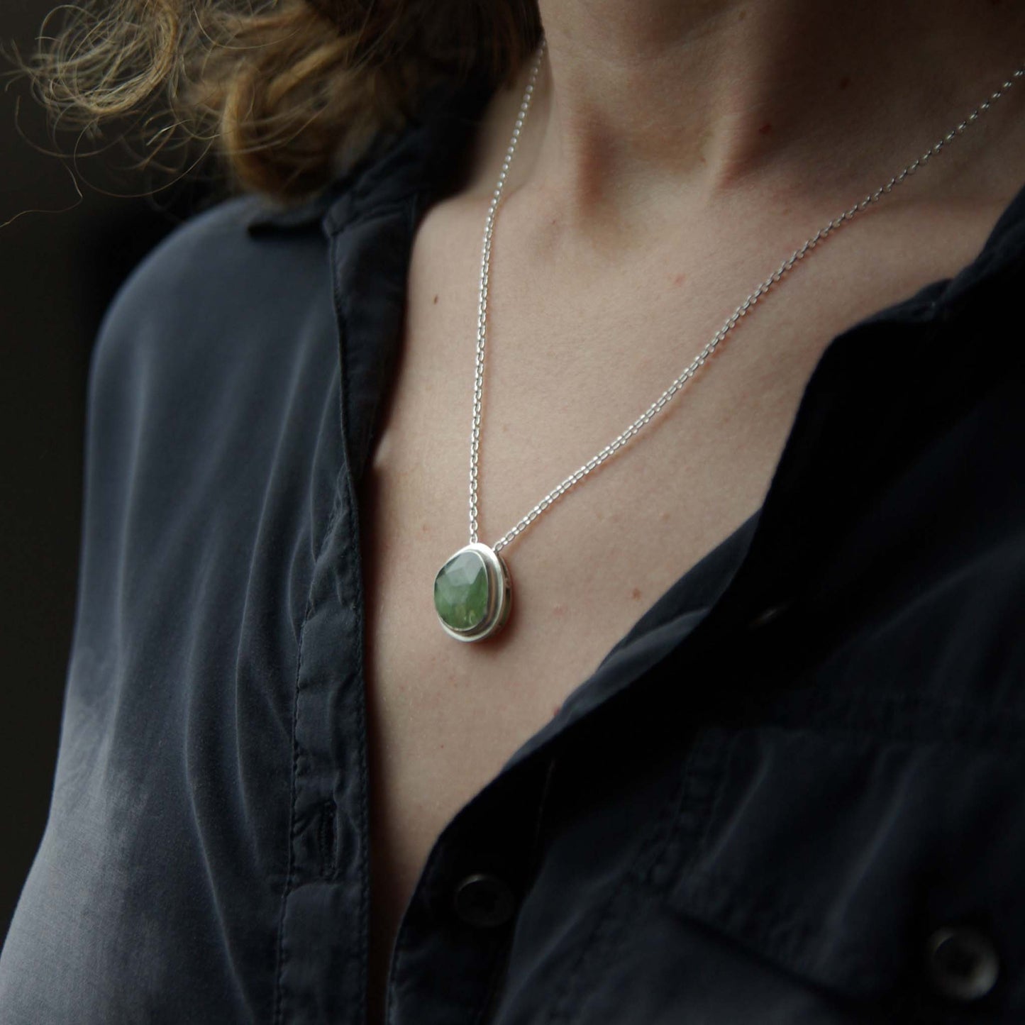 Mini-collection Eden, Pendentif en Argent 925 avec Cyanite verte et oxydes de zirconium