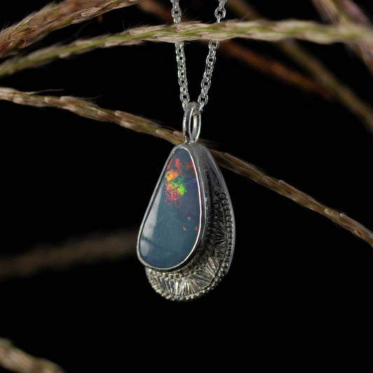 Pendentif Argent 925 Opale Multicolore Gravé – Luminescences