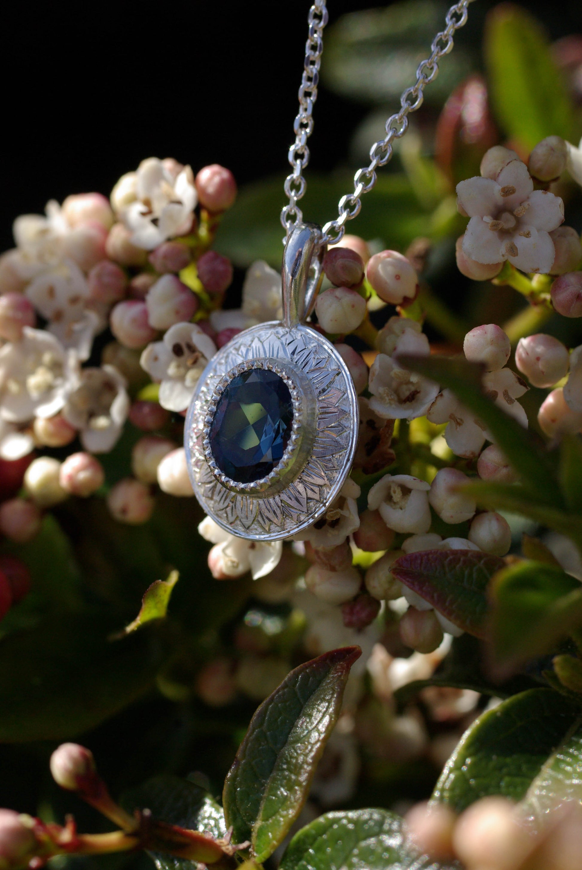 pendentif argent gravé topaze blue london style romantique