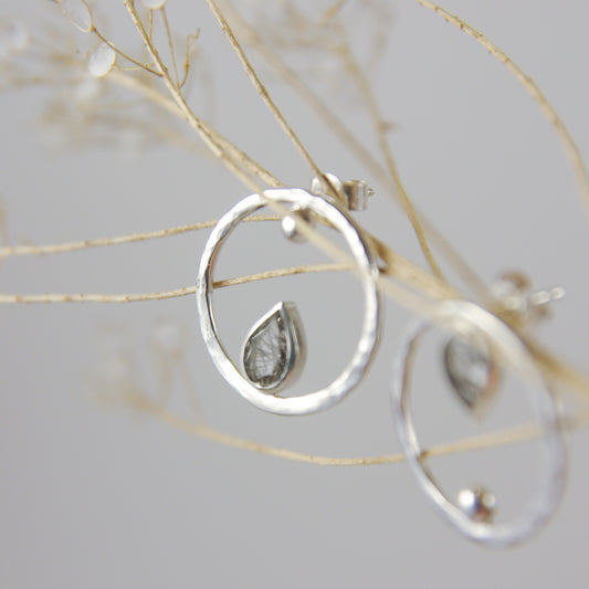 Boucles d'oreilles en argent et quartz rutile noir, sur commande